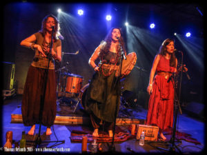 Lire la suite à propos de l’article Laboratorium Piesni au Cernunnos Pagan Fest 2018 – Jour 1 (24.02.2018)